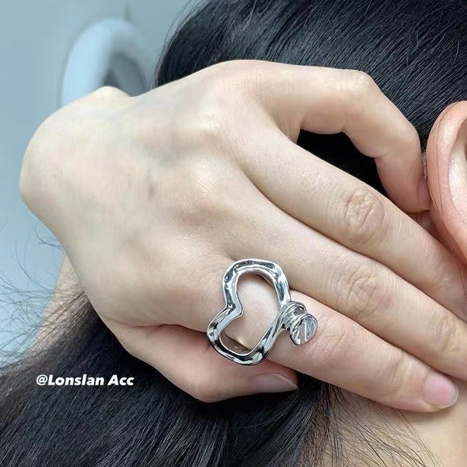 Ins Style Design Texture Ring French Retro Asymmetrical Heart-Shaped Ring Silver Personalized Elegant Ring - Image 2